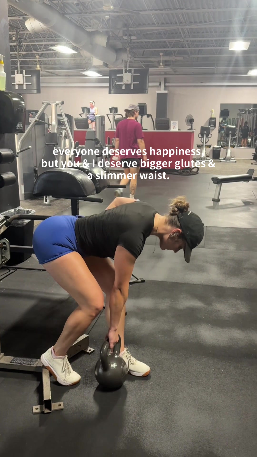 @chloebedora