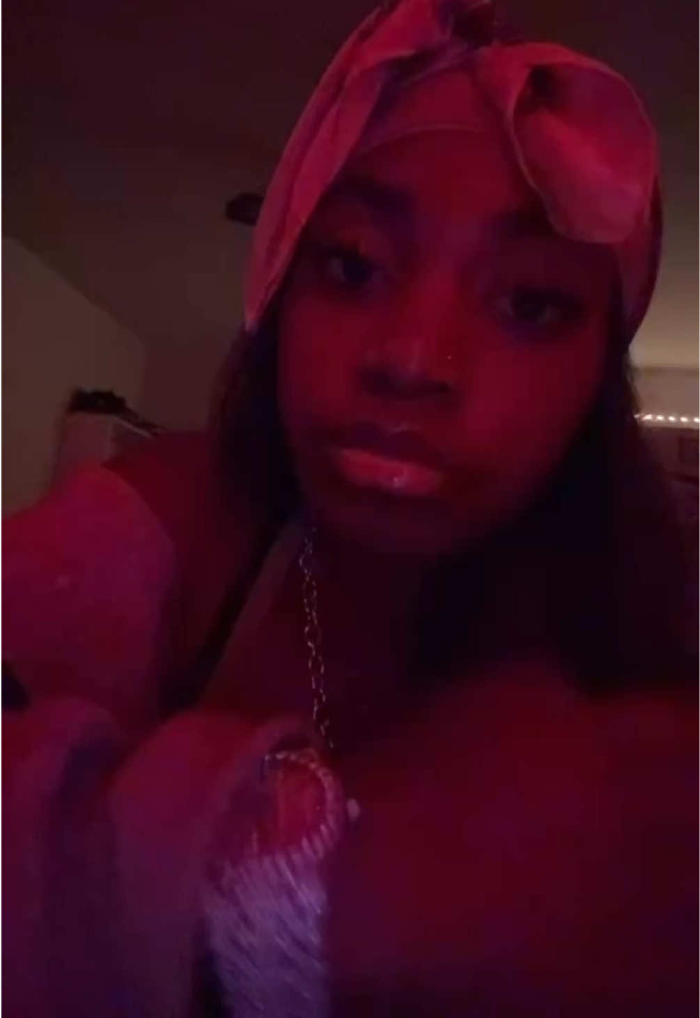 @kyrasecretaccountt