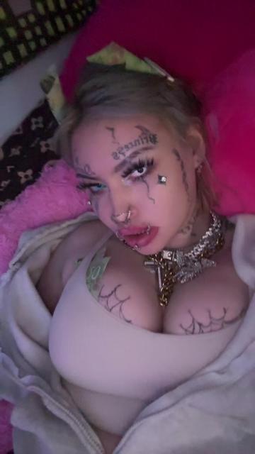 @brooklynyoungorielleee