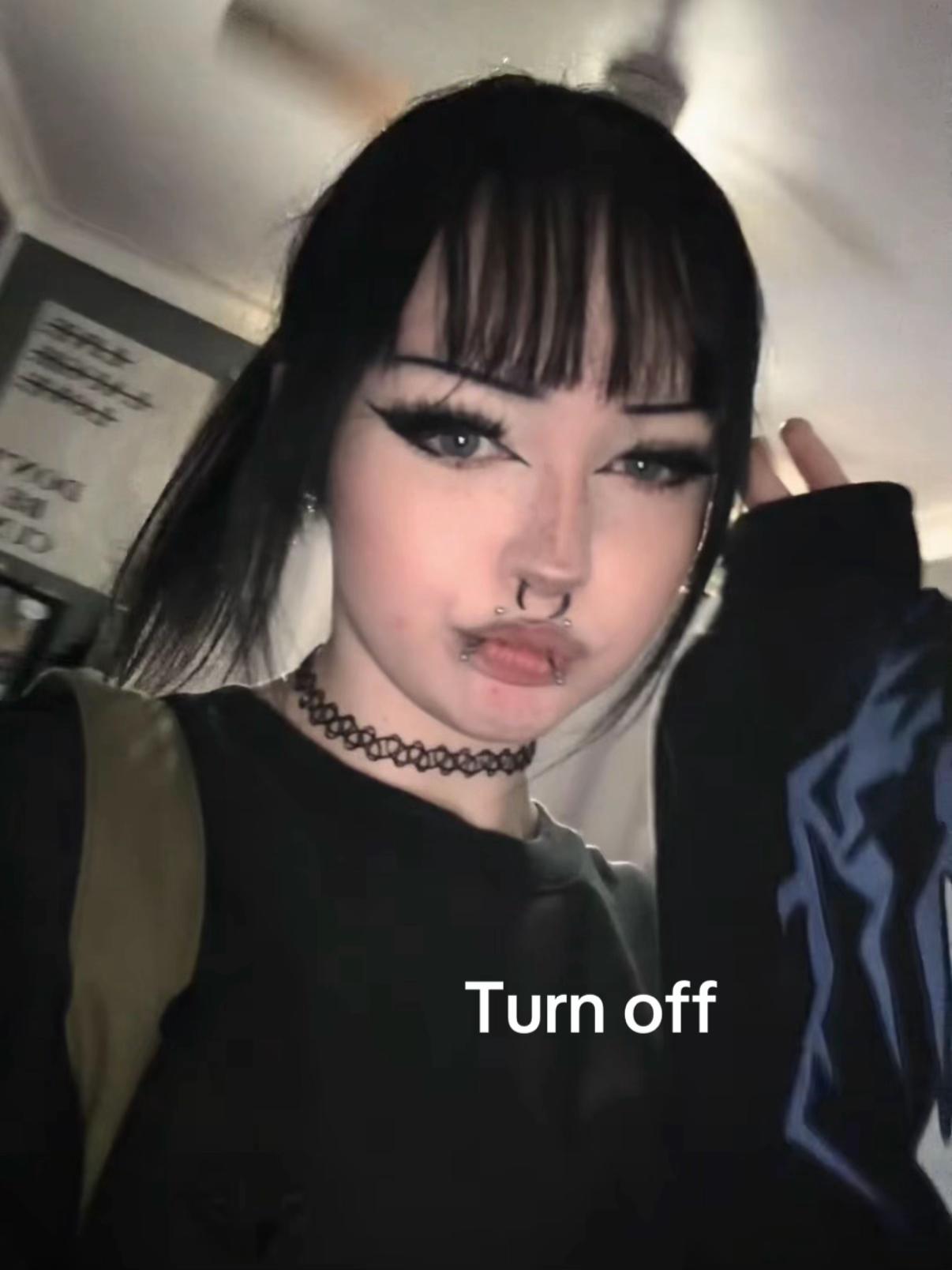 @𝓉𝓇𝒾𝓃 合