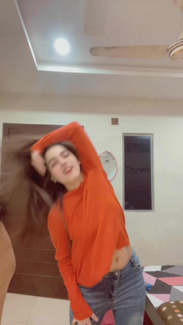 @Esha cutie