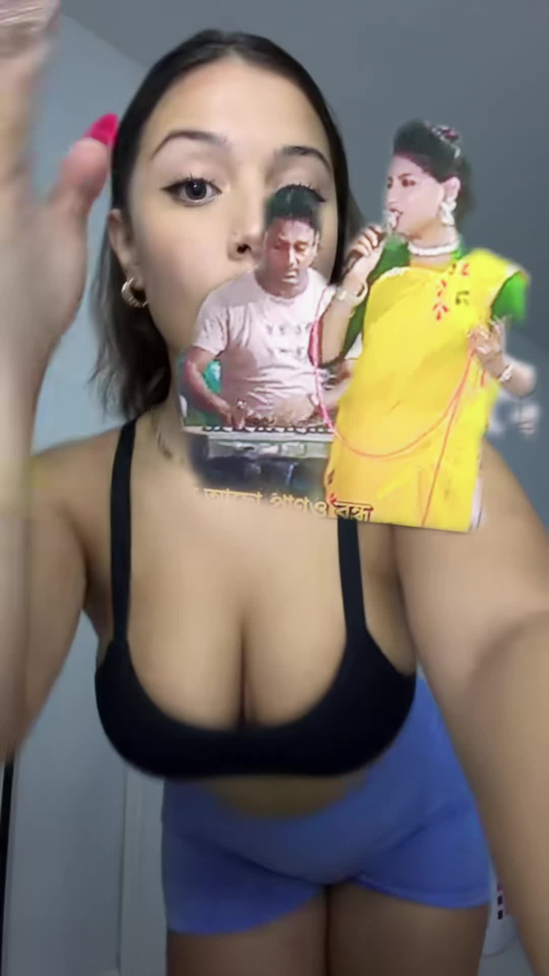 @RANA রিয়া হট ভাবি তোমাদের বাং