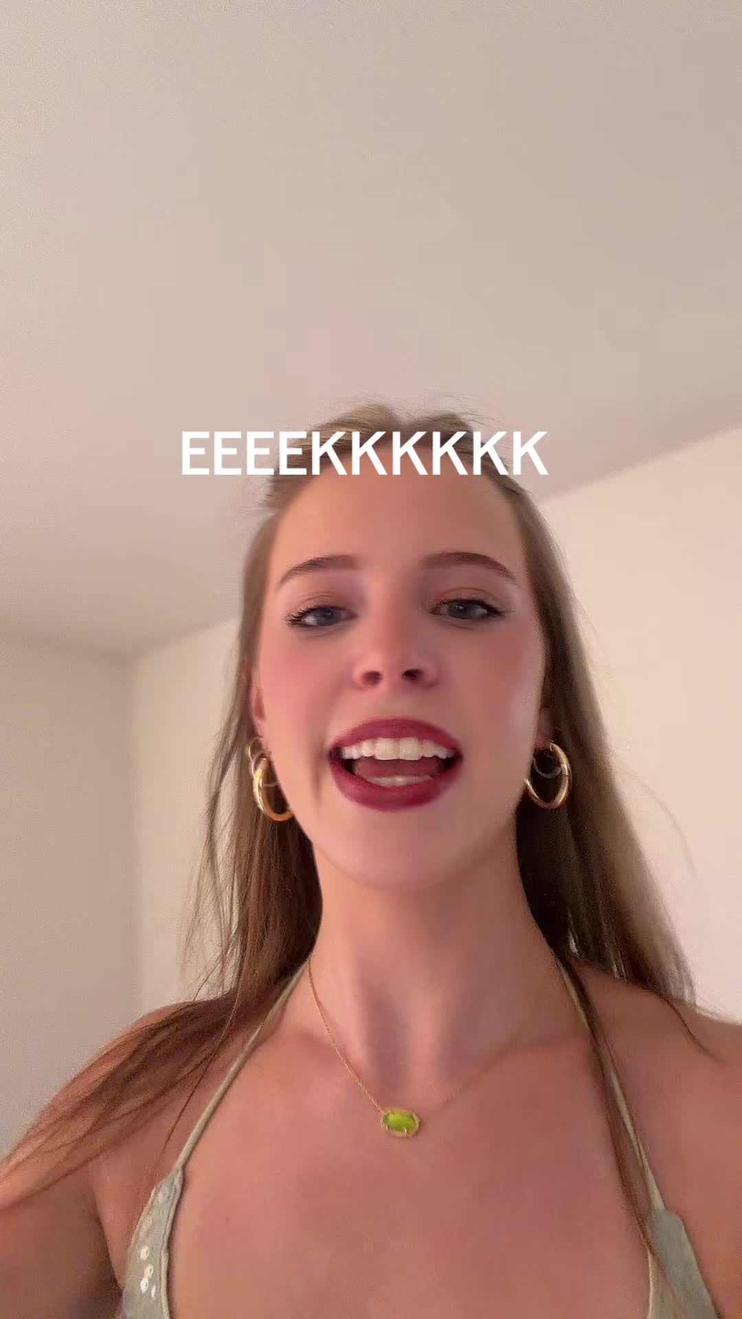 @ellie😛