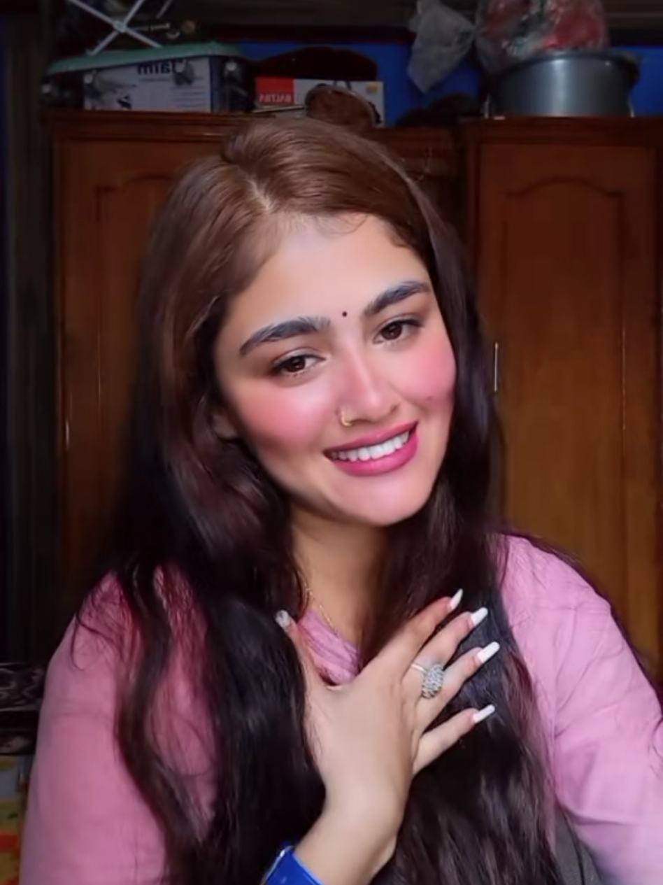 @पाण्डे आरती😉