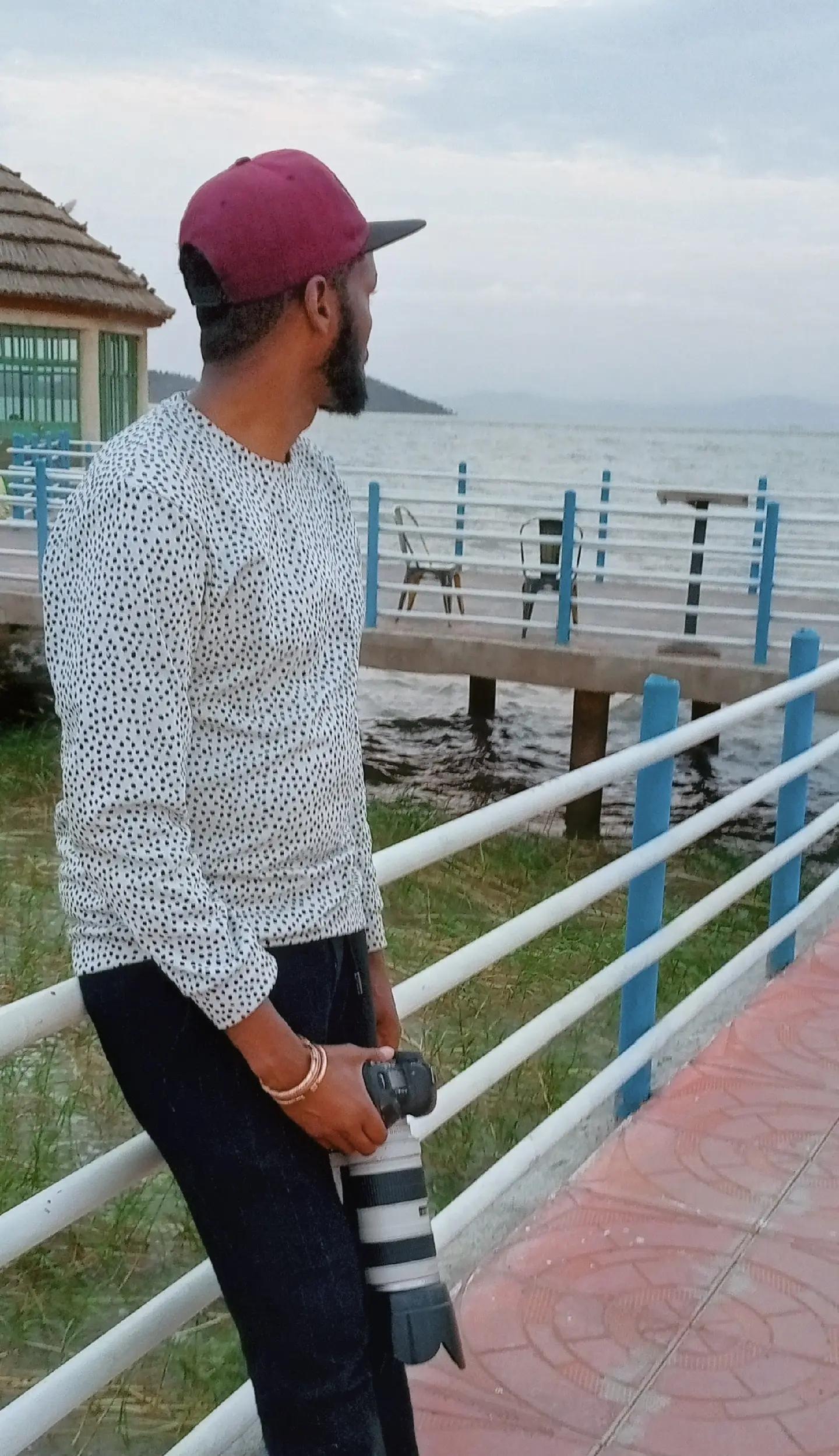 @Bona Umar Boru