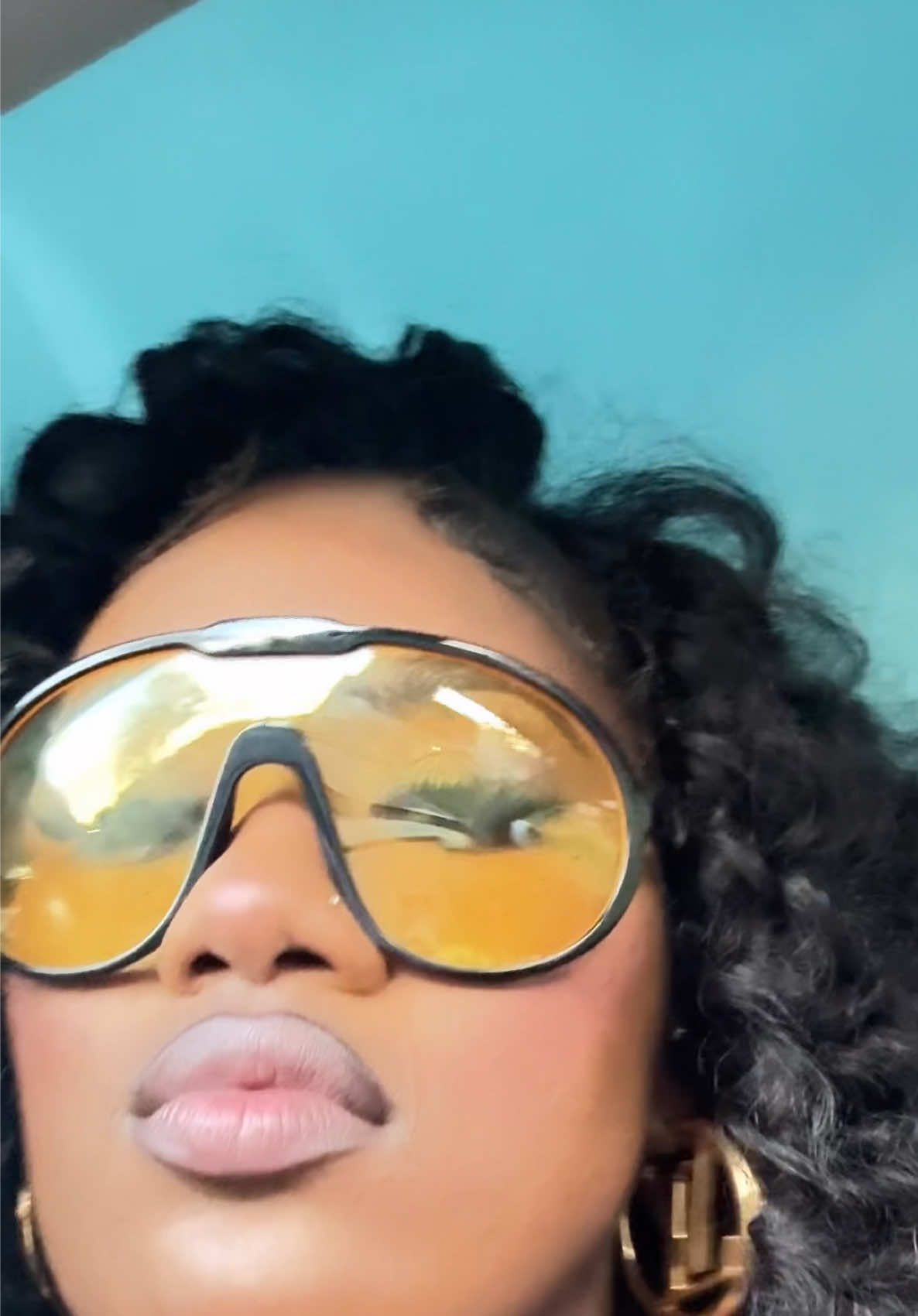 @ebonyschair