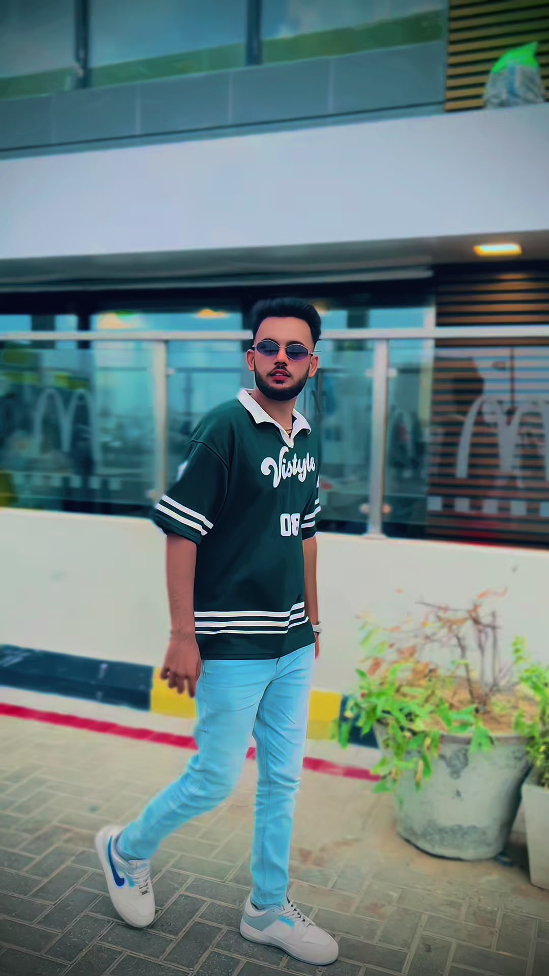 @⤹★👑𝕃𝕦𝕔𝕜𝕪 𝕜𝕚𝕟𝕘👑★⤸