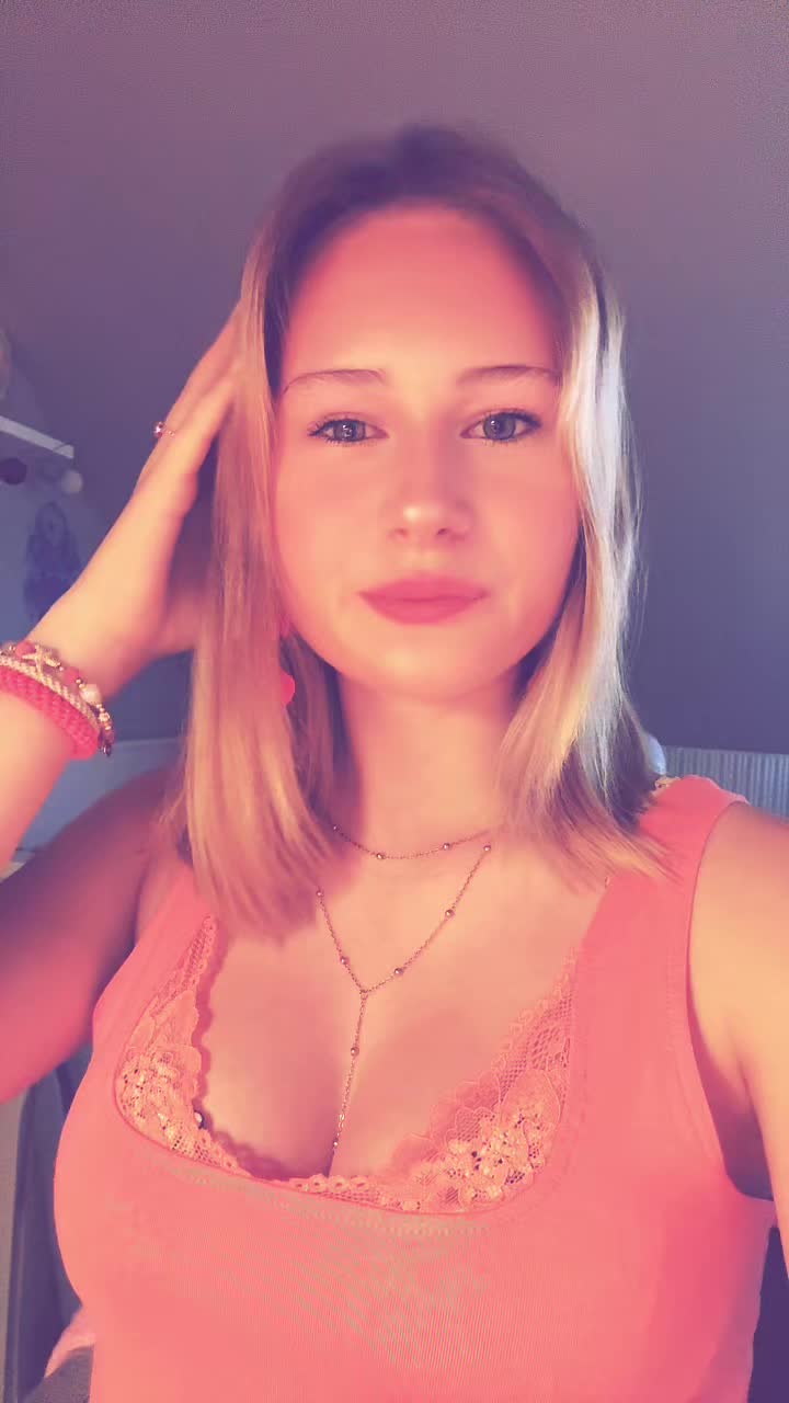 @LarAA✨🥂🪩