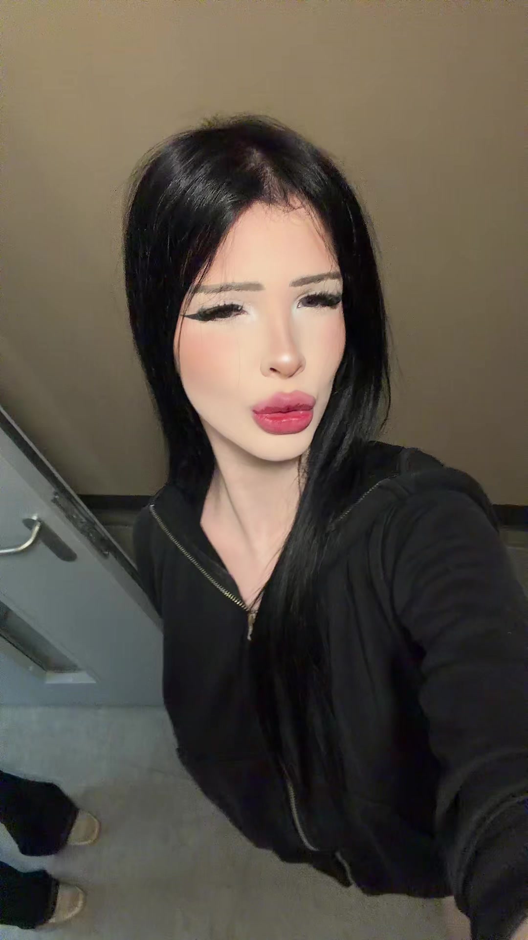 @evviks