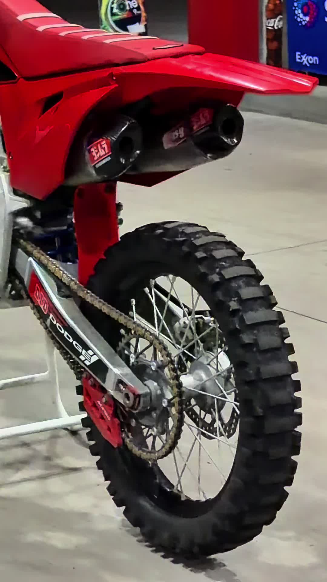 @smiley_crf450r