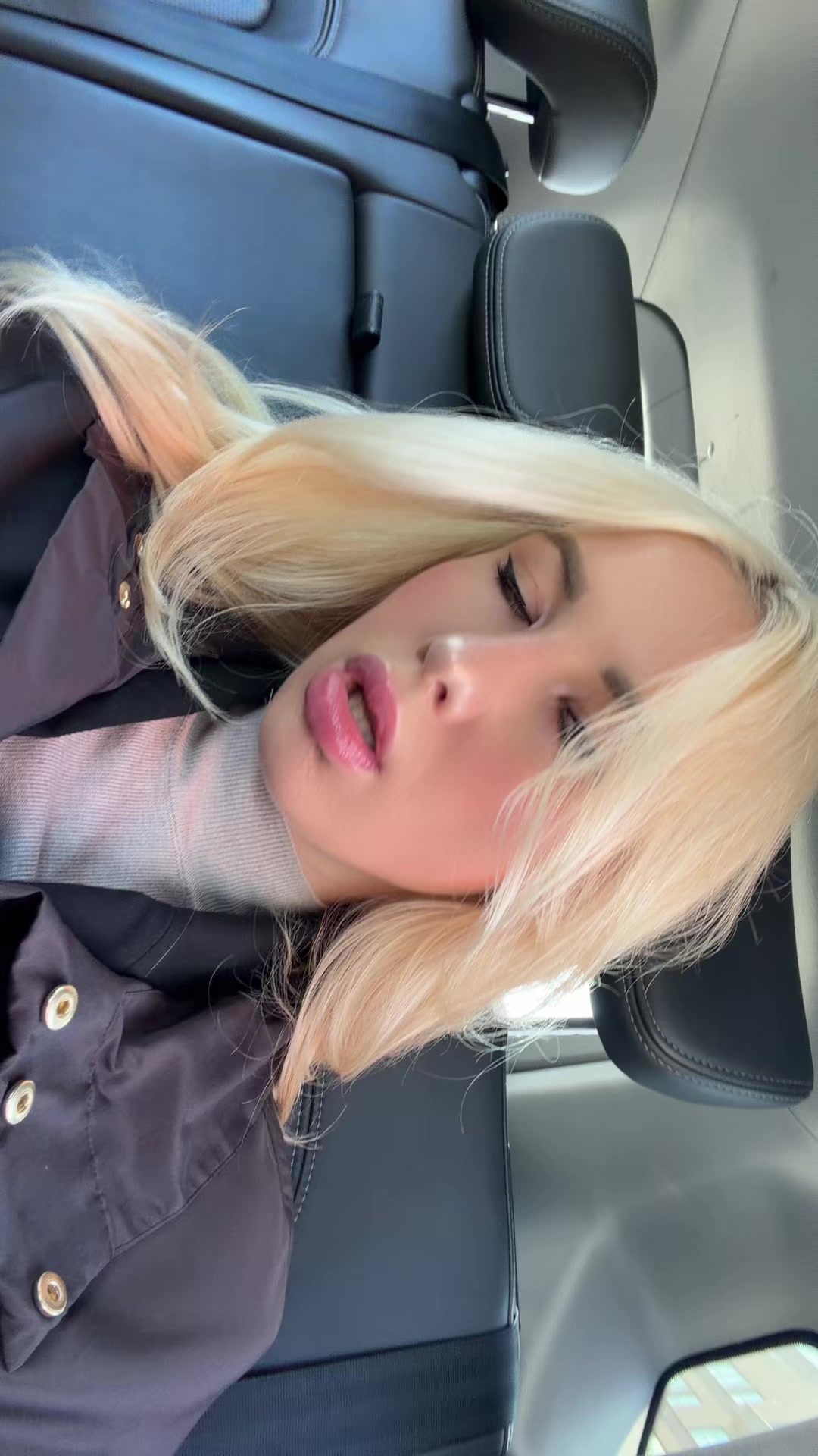 @mary_very