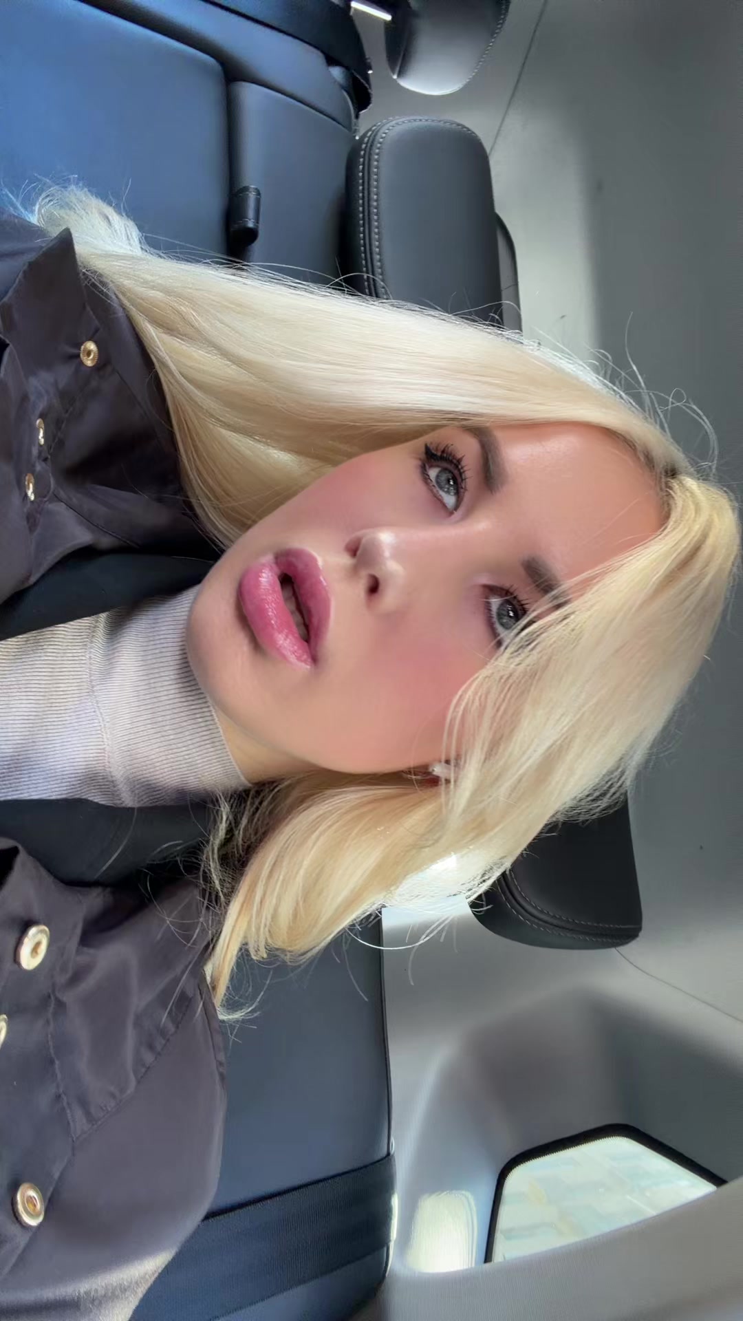 @mary_very
