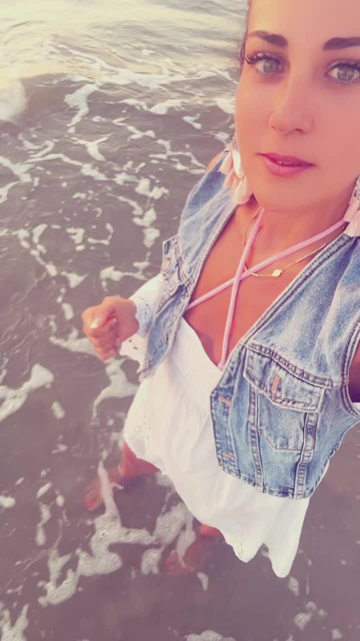 @Amici_stee
