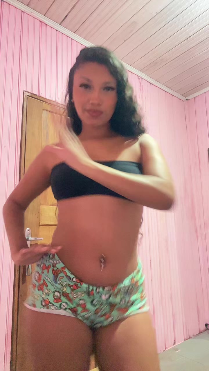 @ℛ𝒾𝒽𝒶𝓃𝓃𝒶 ☀︎