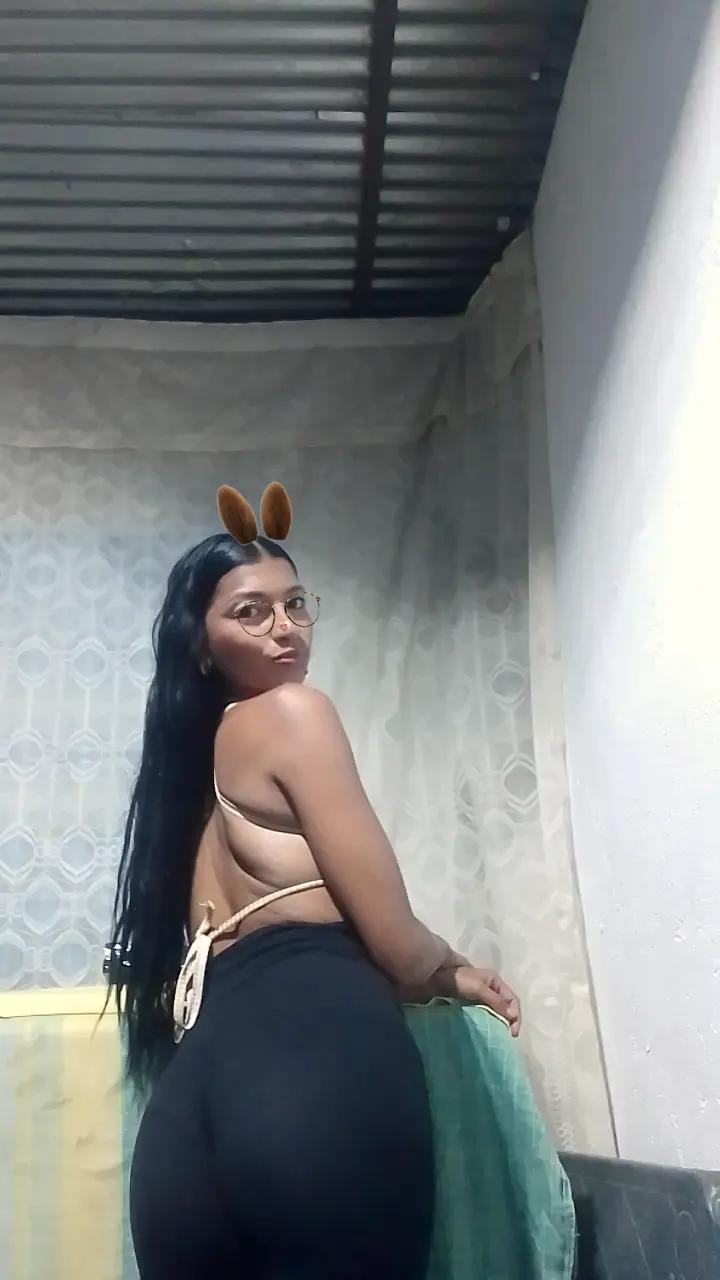 @estefany ayala