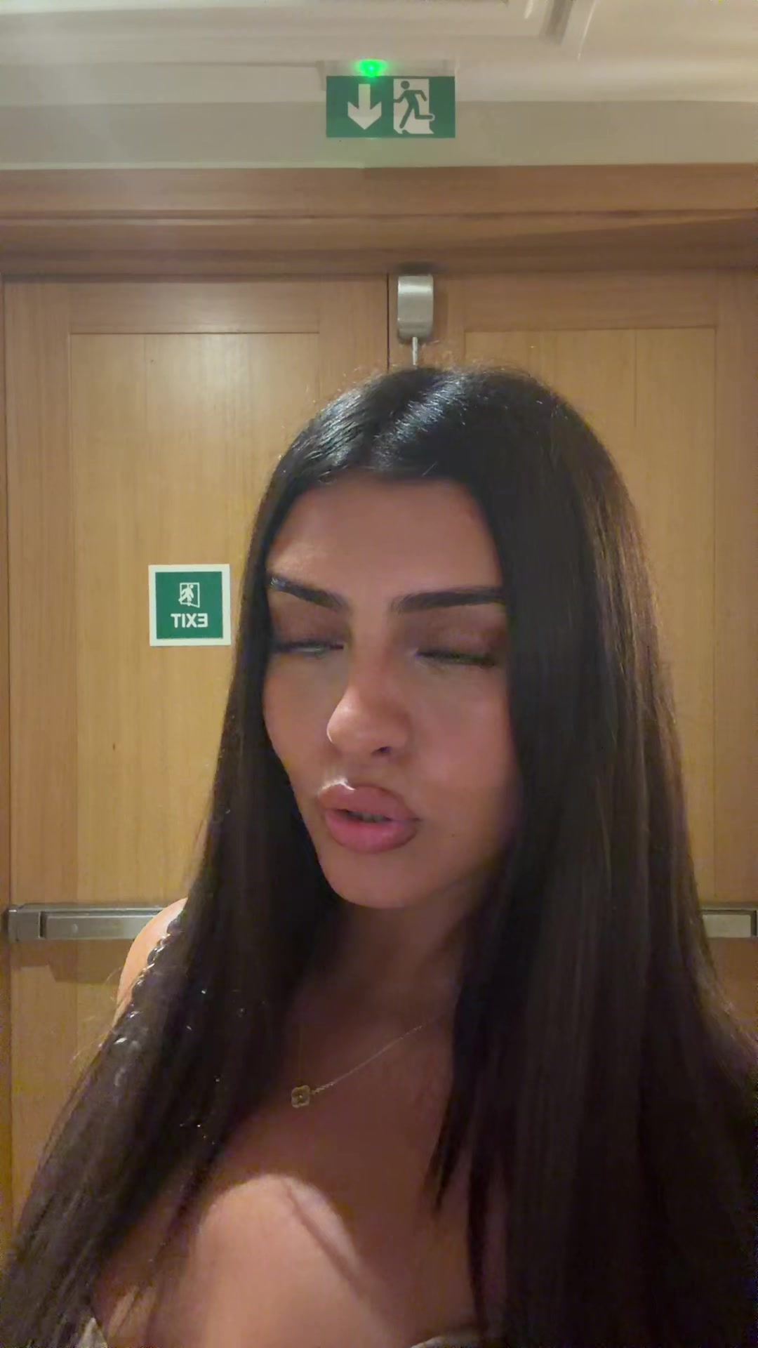 @_camelia83