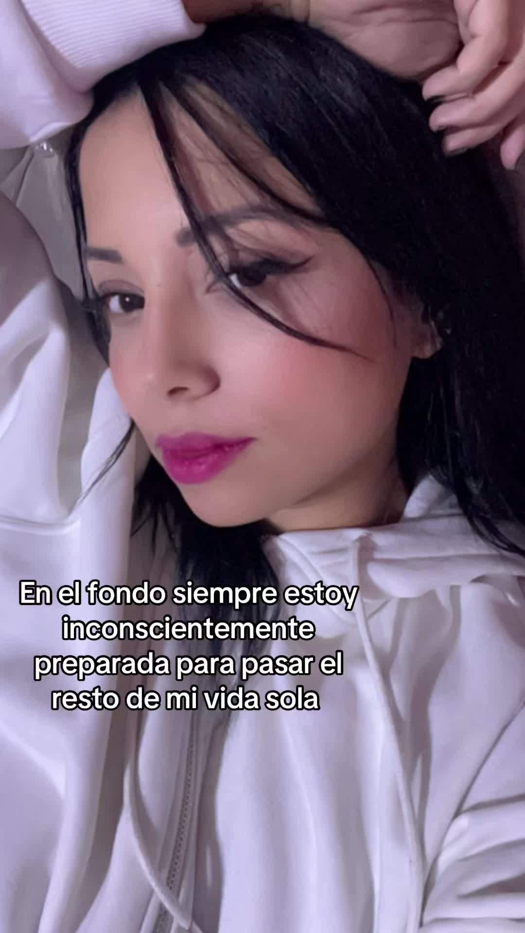 @Gabriela Bruzual