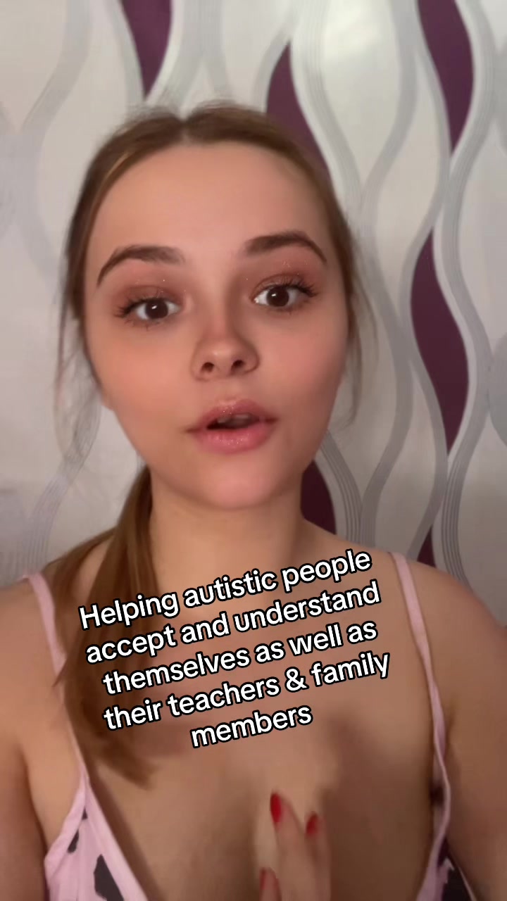 @Elliestoresx