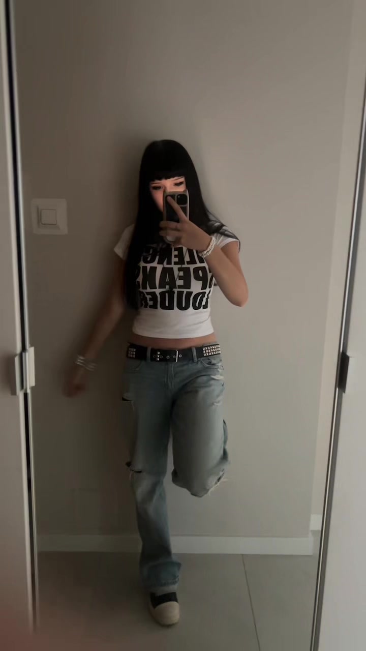 @🦄