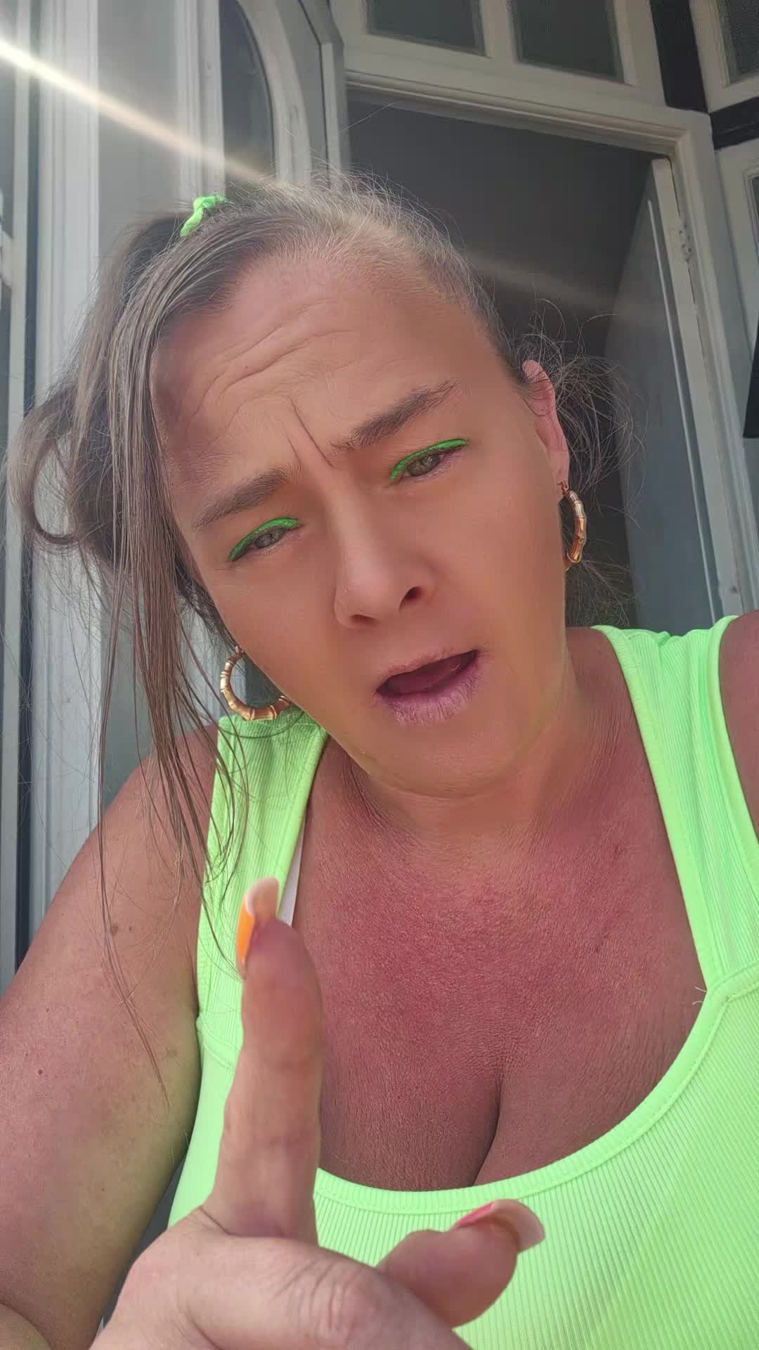 @queencrazykatiebear
