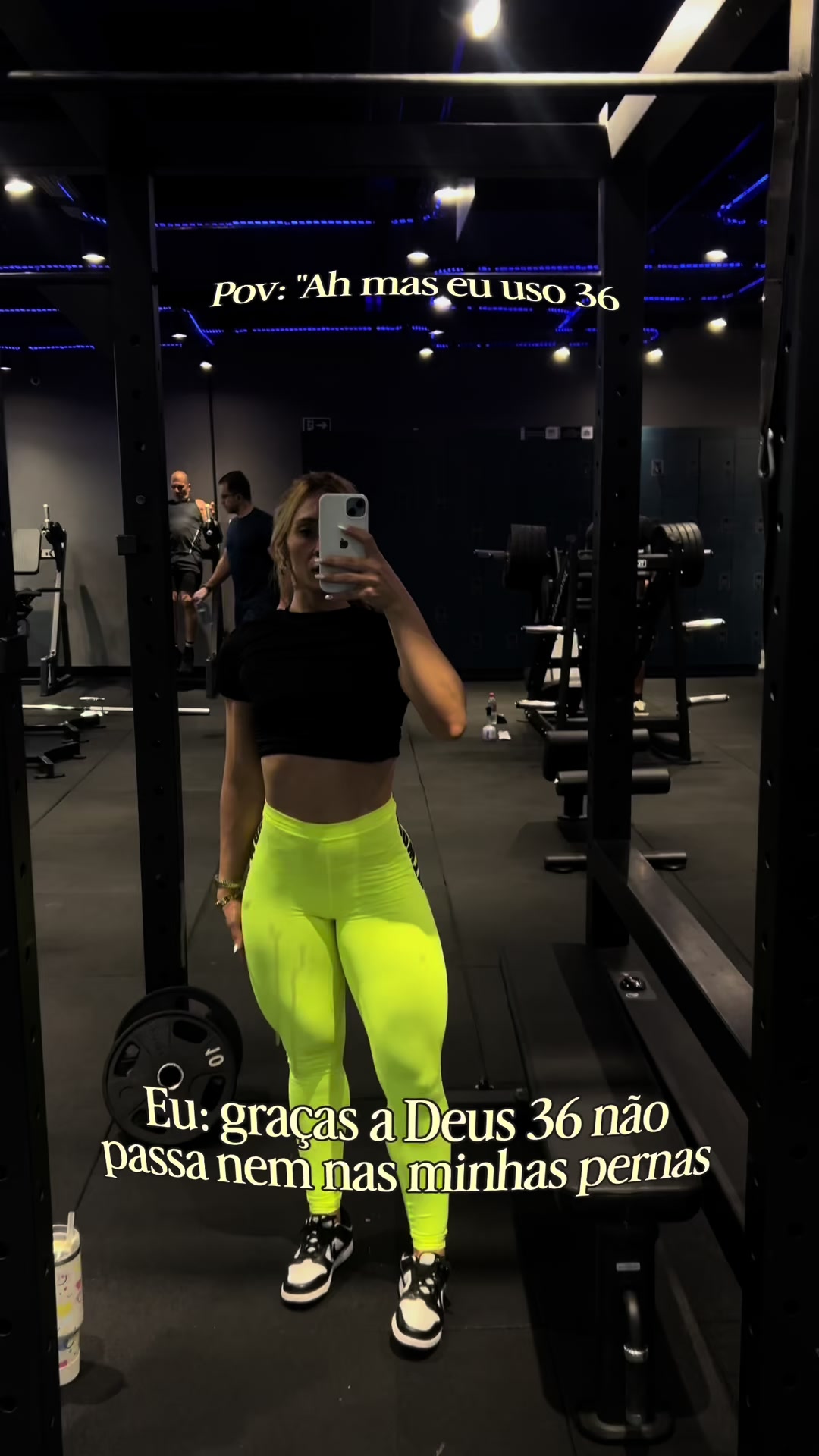 @ana_candiiido