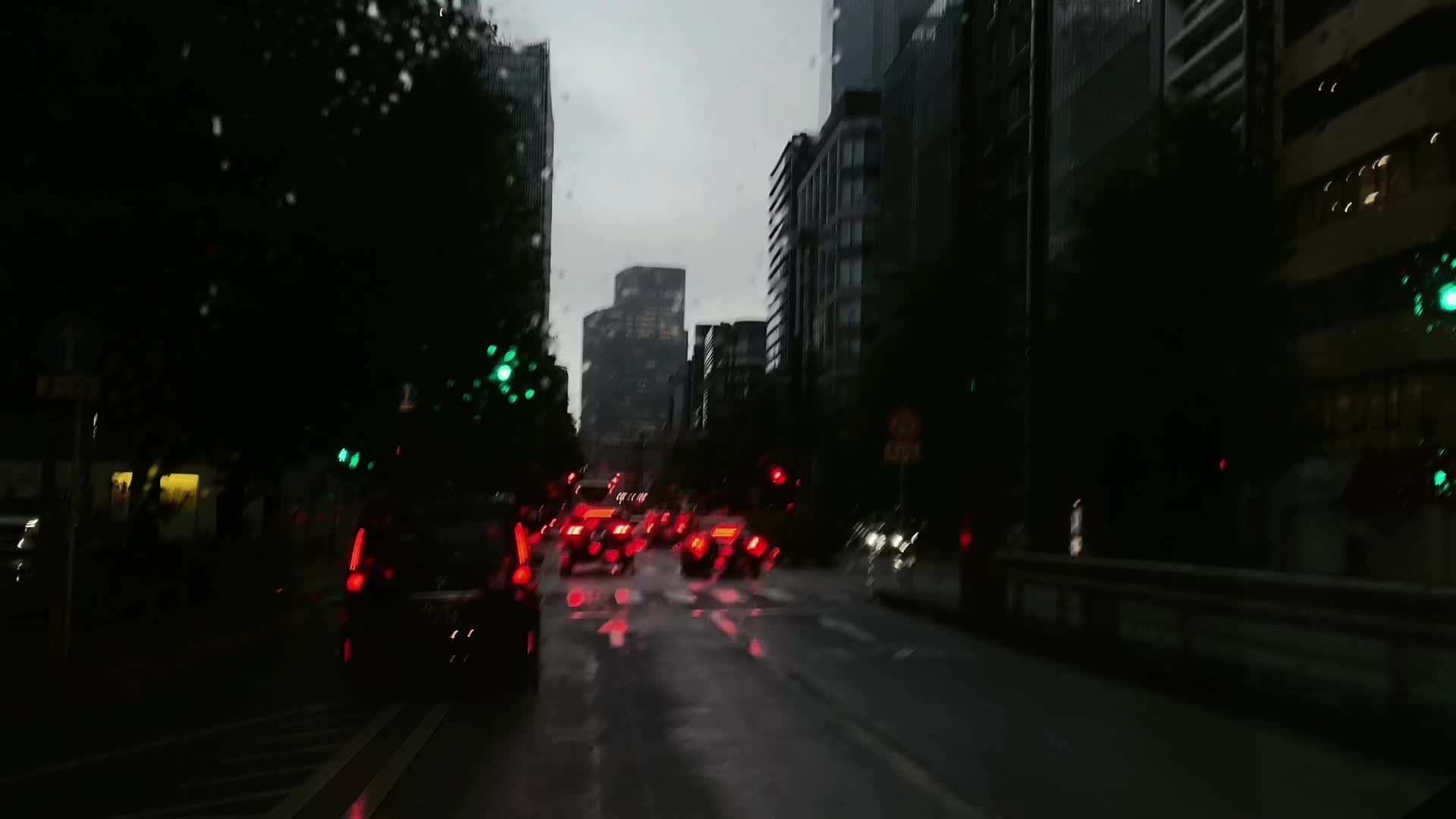 @富森