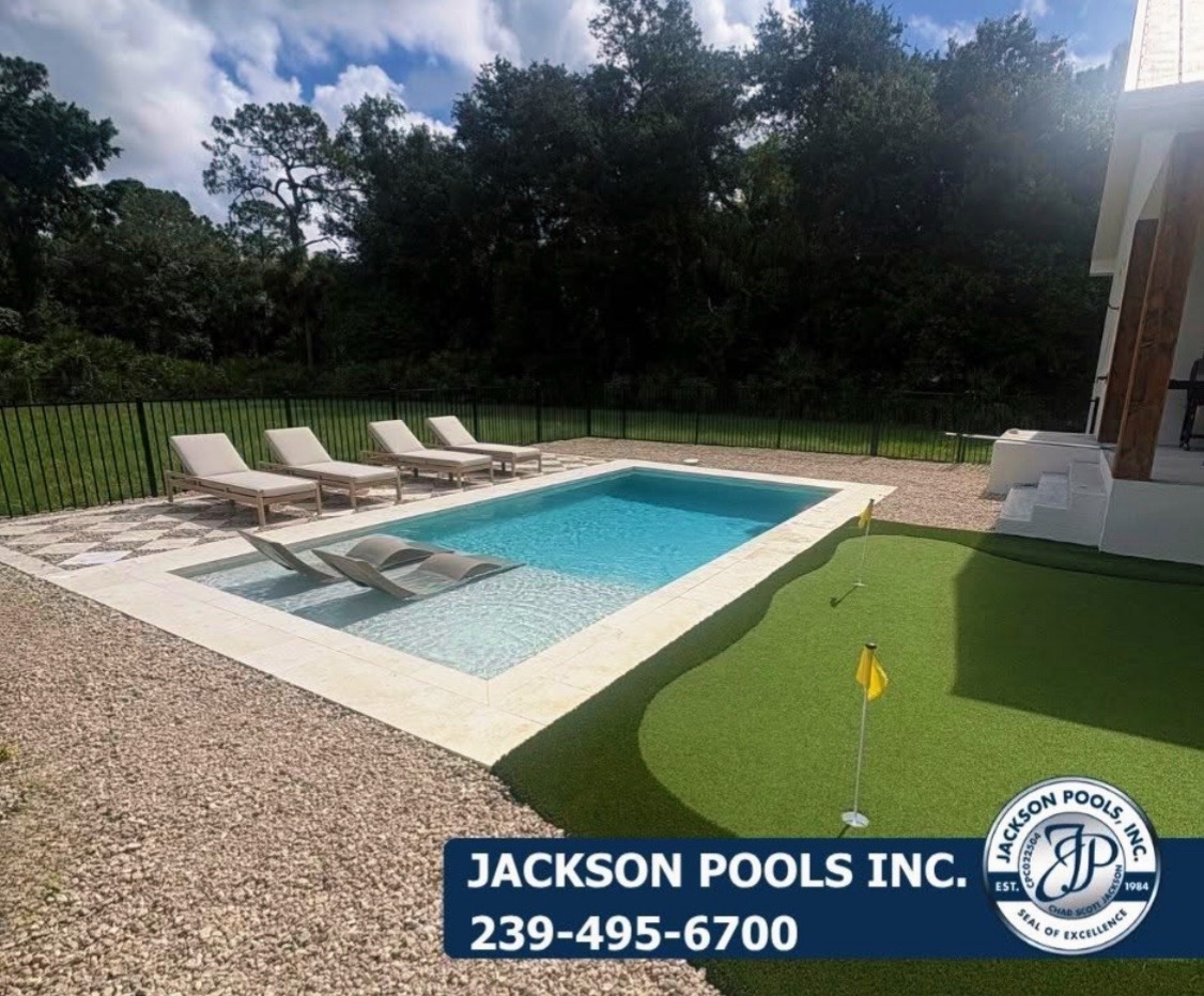 @Jackson Pools inc.
