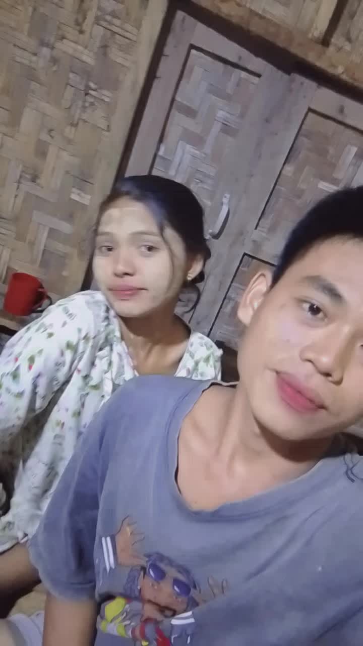 @⚡Mia⚡