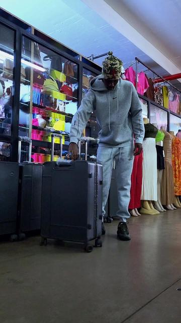 @Mr suitcasezw 🇿🇼 🇿🇼 🇿🇼