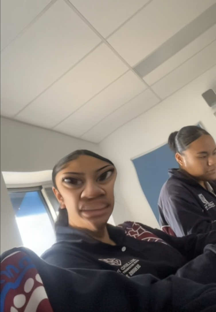 @️