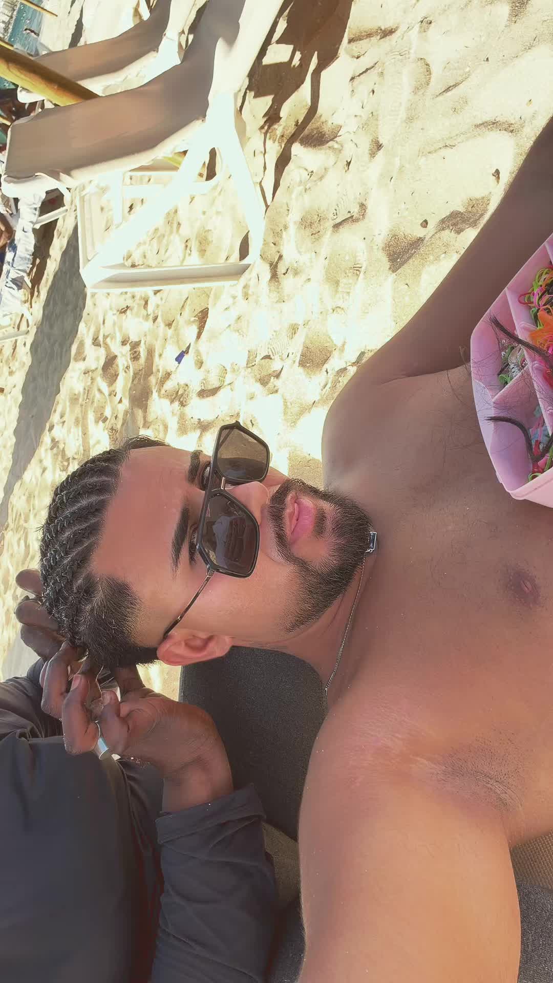 @𝐀𝐥𝐢