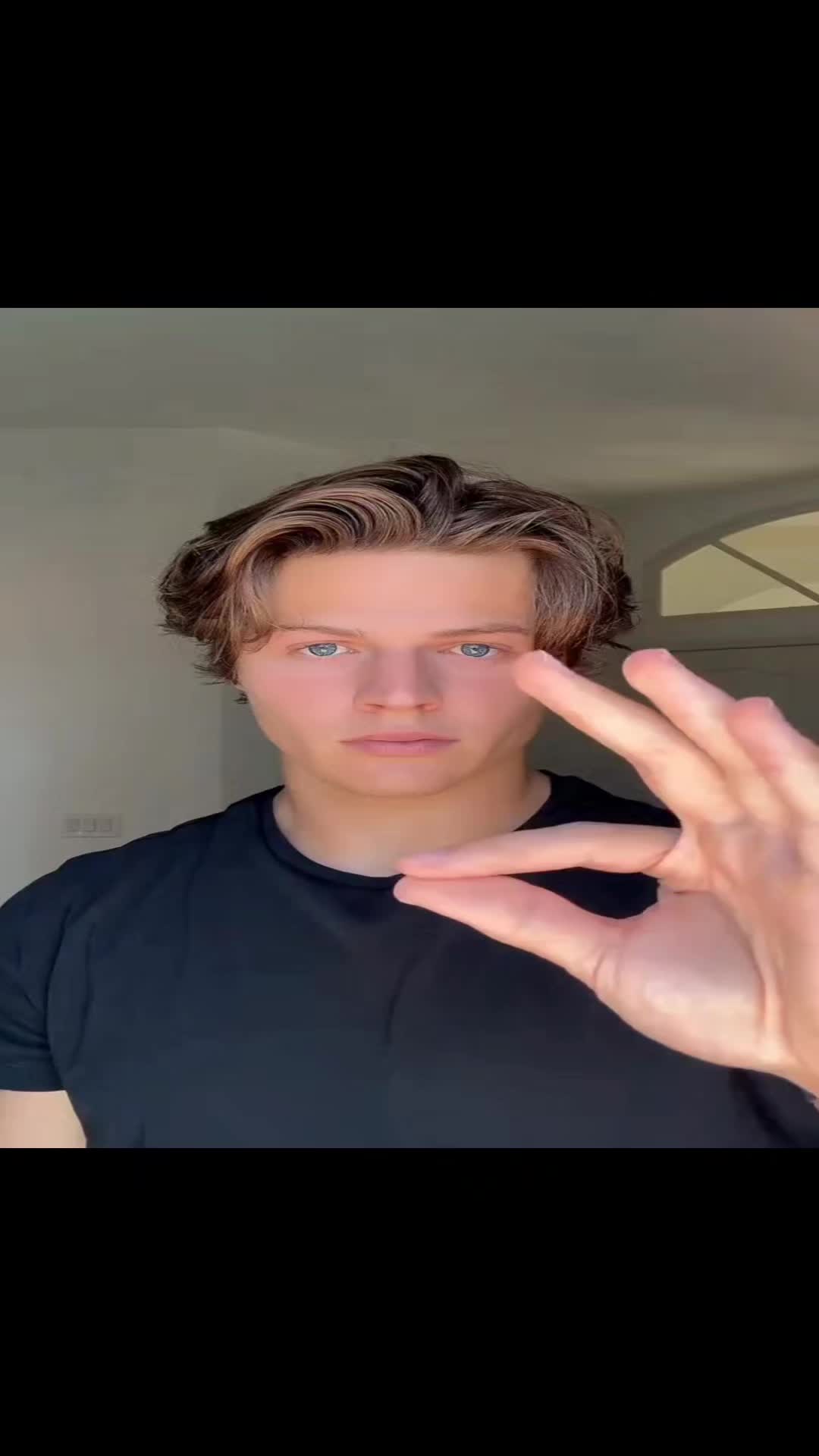 @𝙠𝙯𝙭𝙫𝙫𝙨