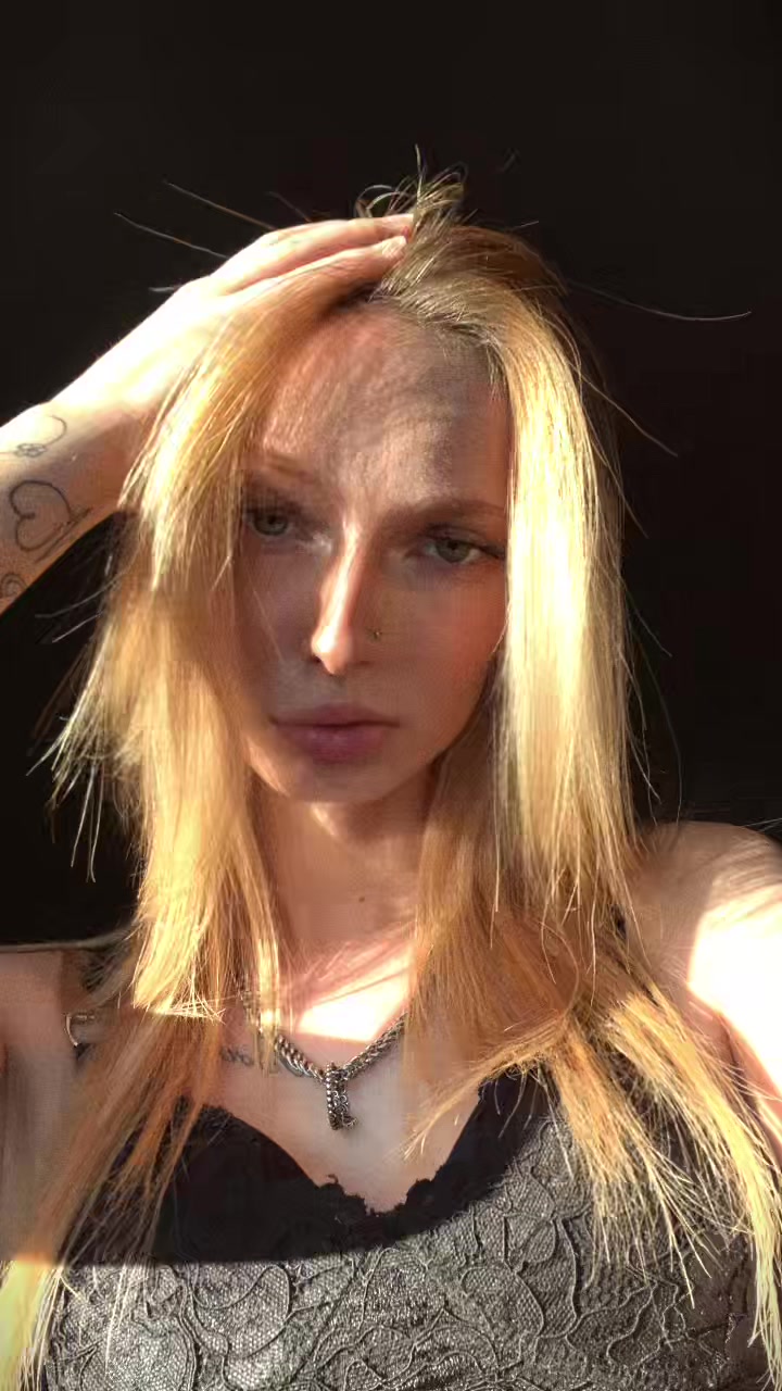 @ℒ𝒶𝓊𝓇𝒶🤍