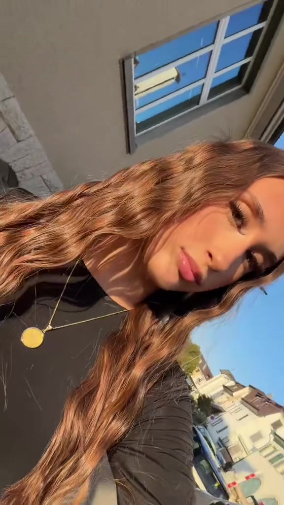 @🥥