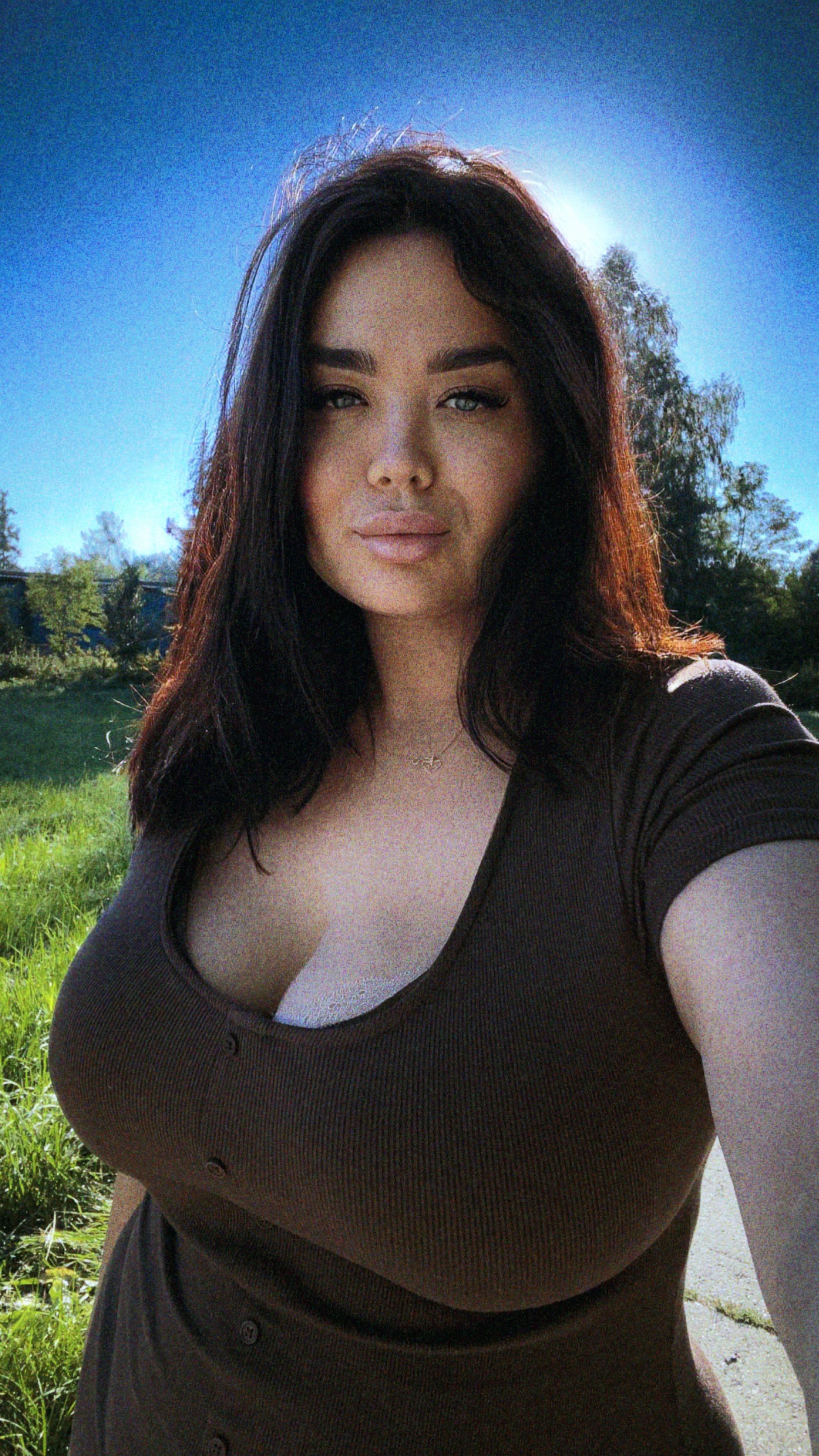 @Lady_In_Dreams🖤