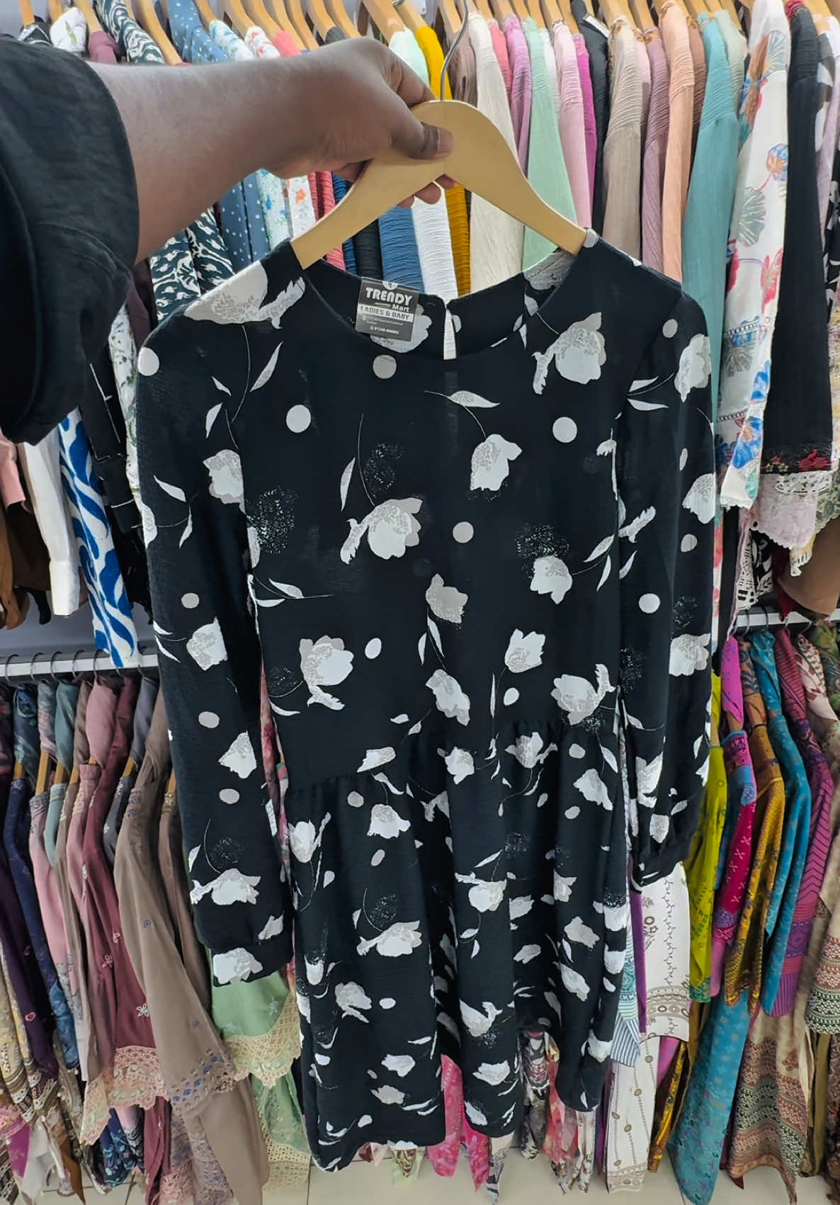 @Trendy Mart (Ladies & Baby)