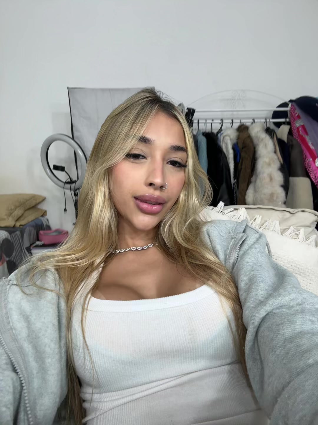 @anamoriim