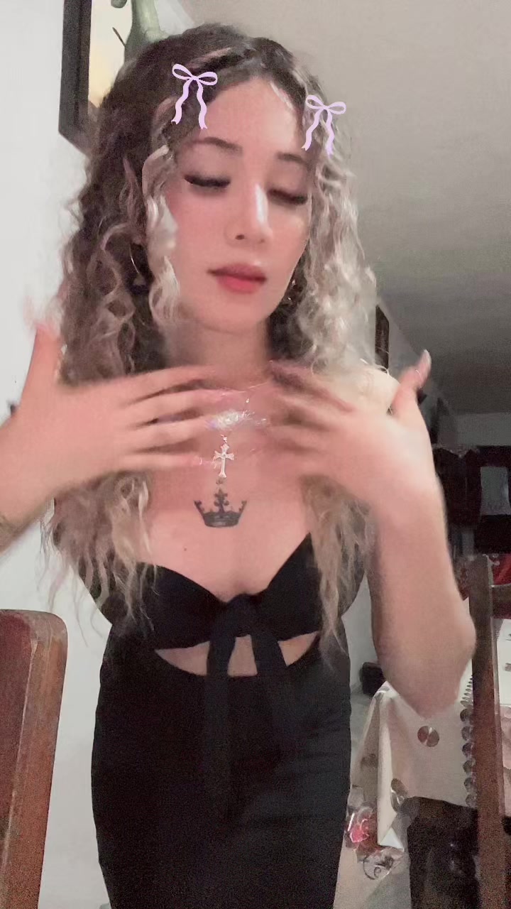 @Adriana Madrigal💋La china💋