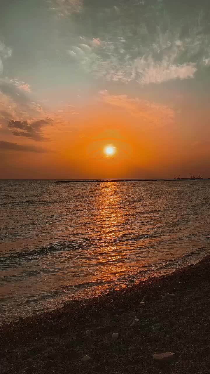 @&Egrave; la Vita...