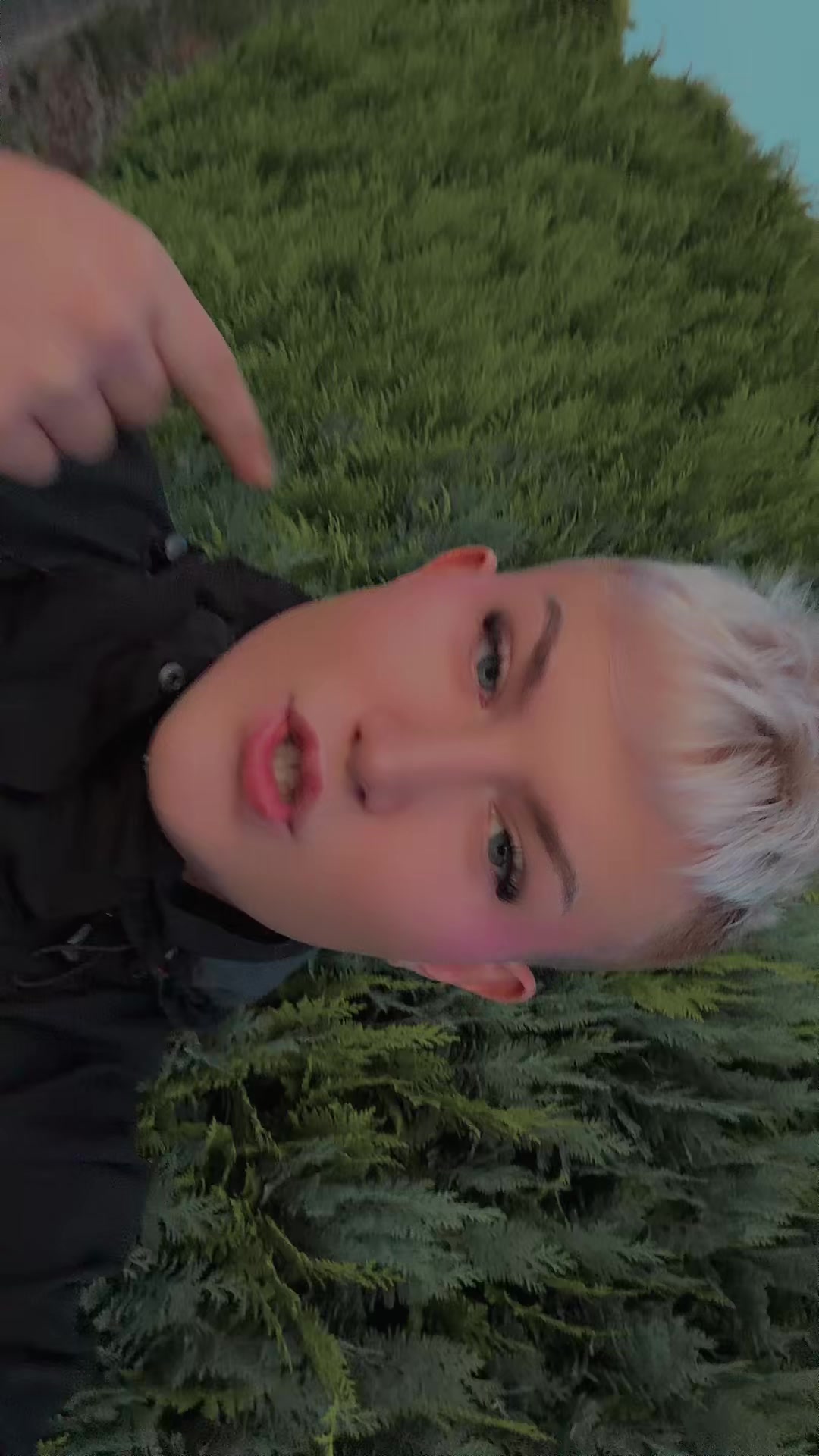 @xRxnxnxyx