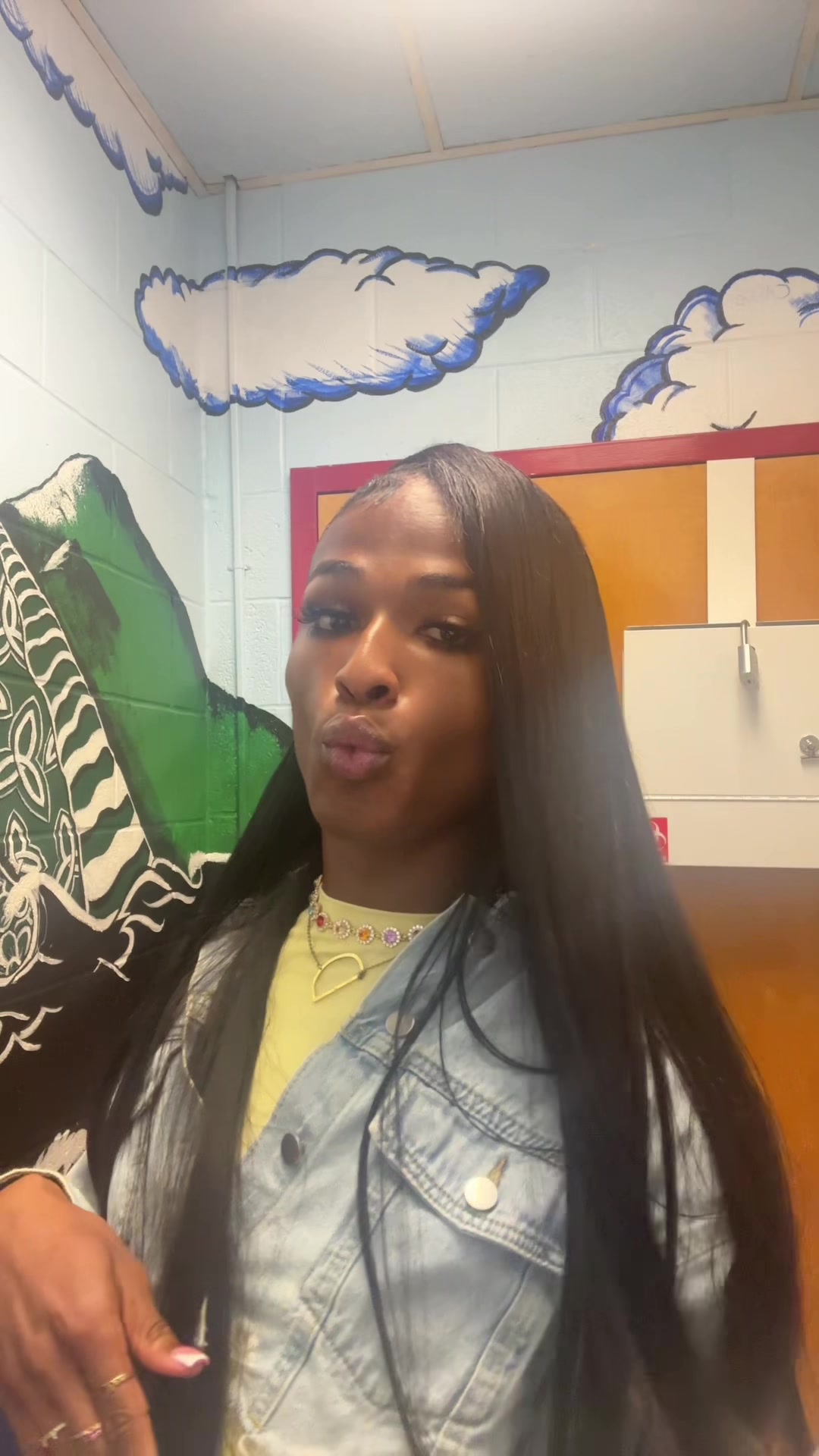 @𝐃𝐢𝐨𝐫 👸🏽🎀
