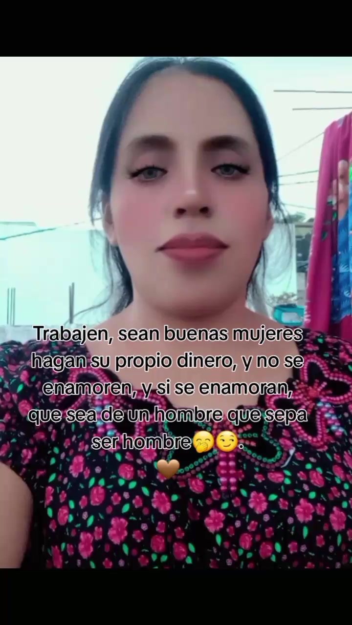 @rebecachiyal2
