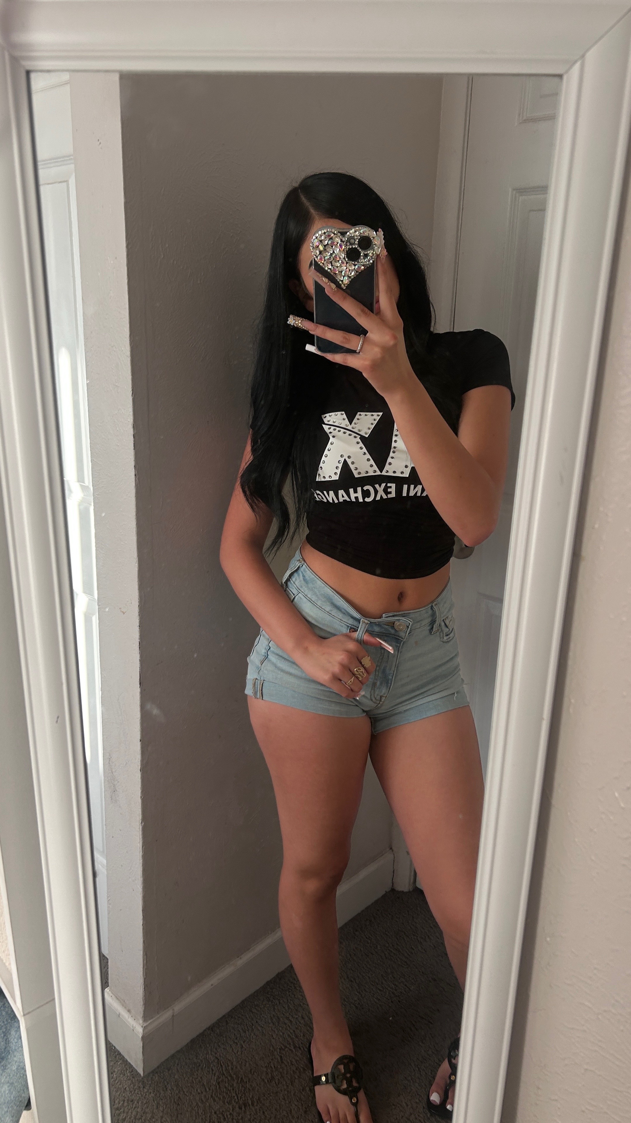 @♛