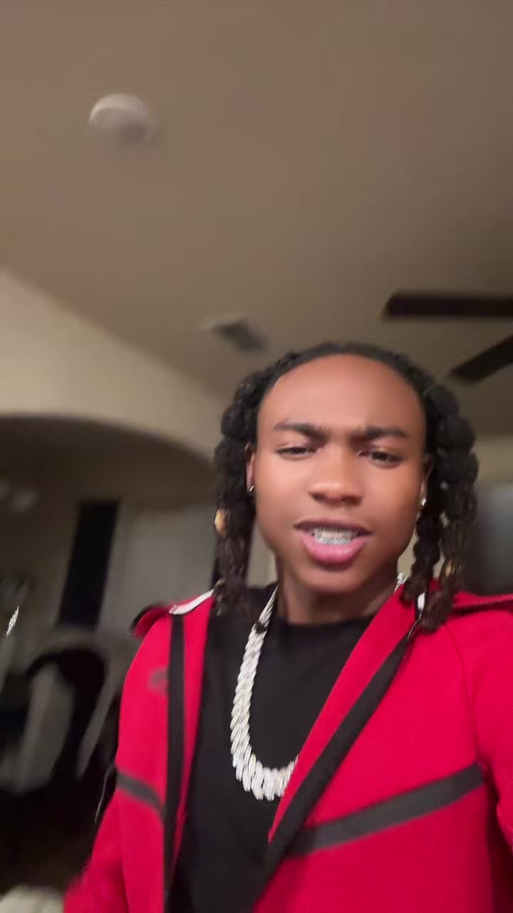 @C O B Y🌪️