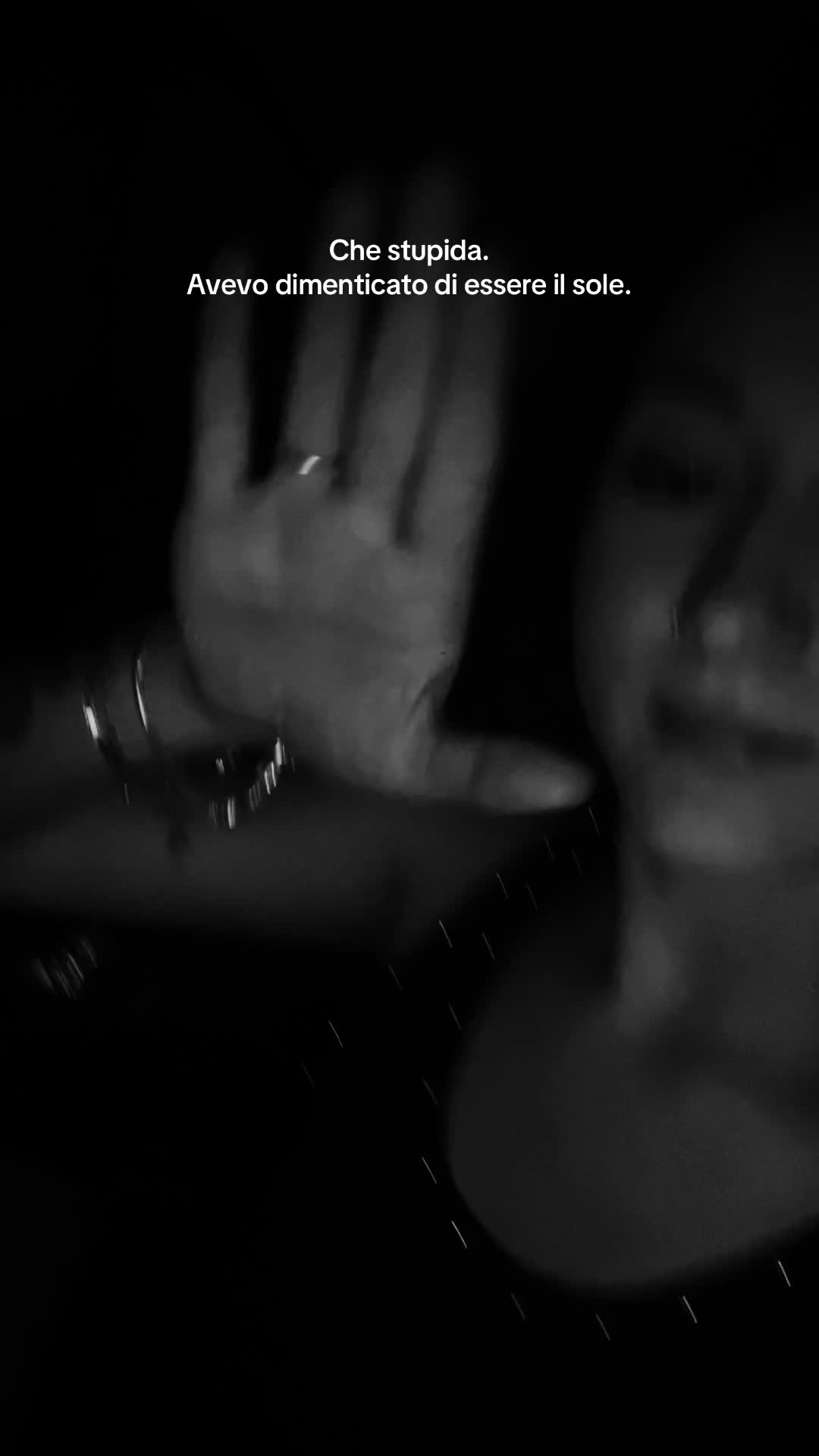 @v🌙