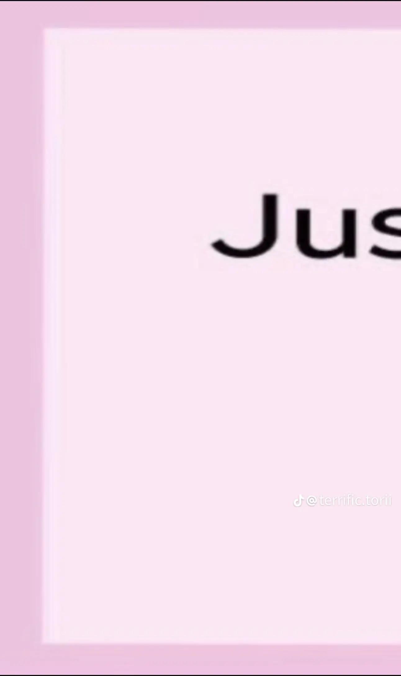 @⋆˚𝜗 𝐋𝐮𝐧𝐚 𝐦𝐨𝐨𝐧 𝜚˚⋆