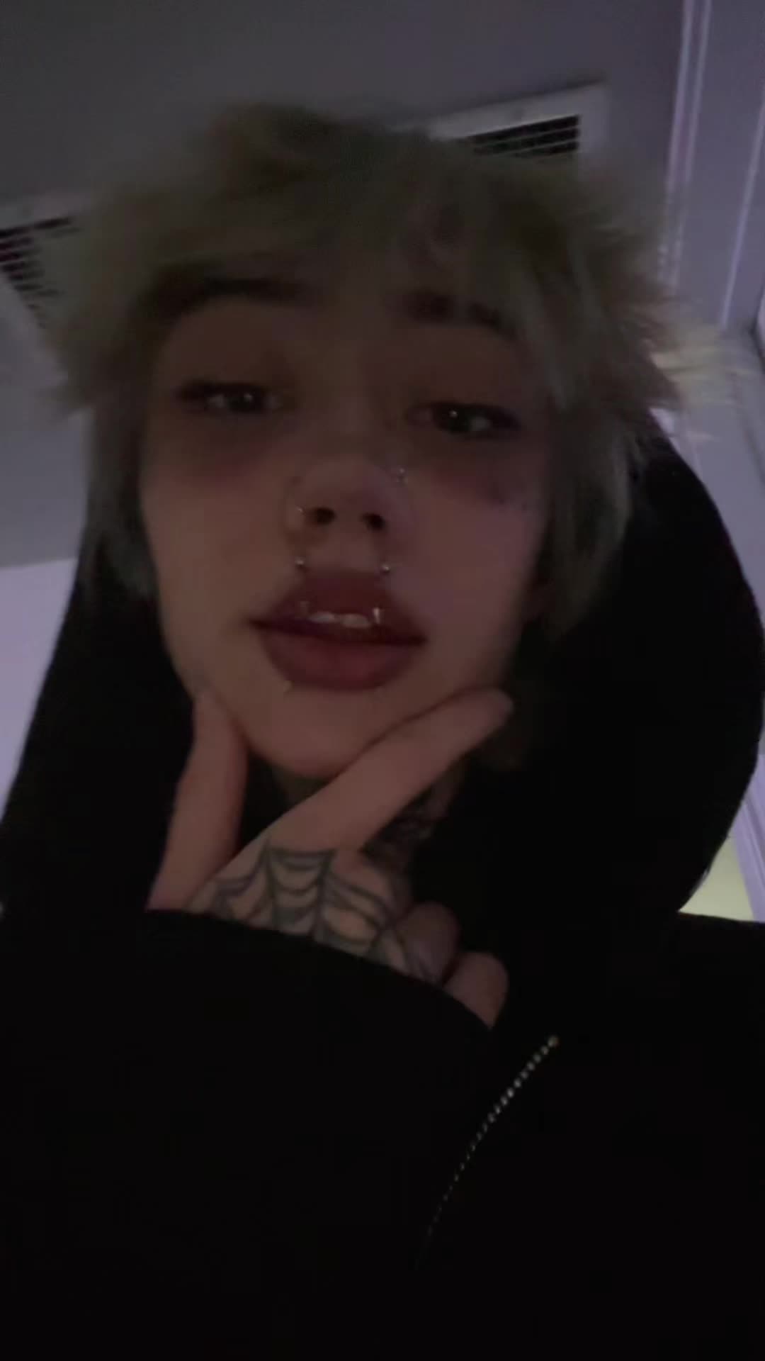 @Xknifeyx