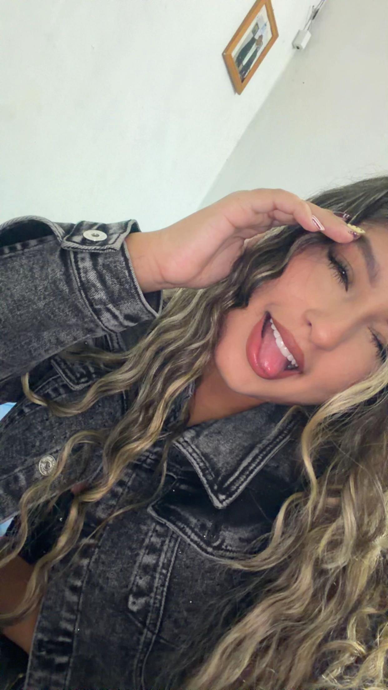 @Vicky Ru&iacute;z