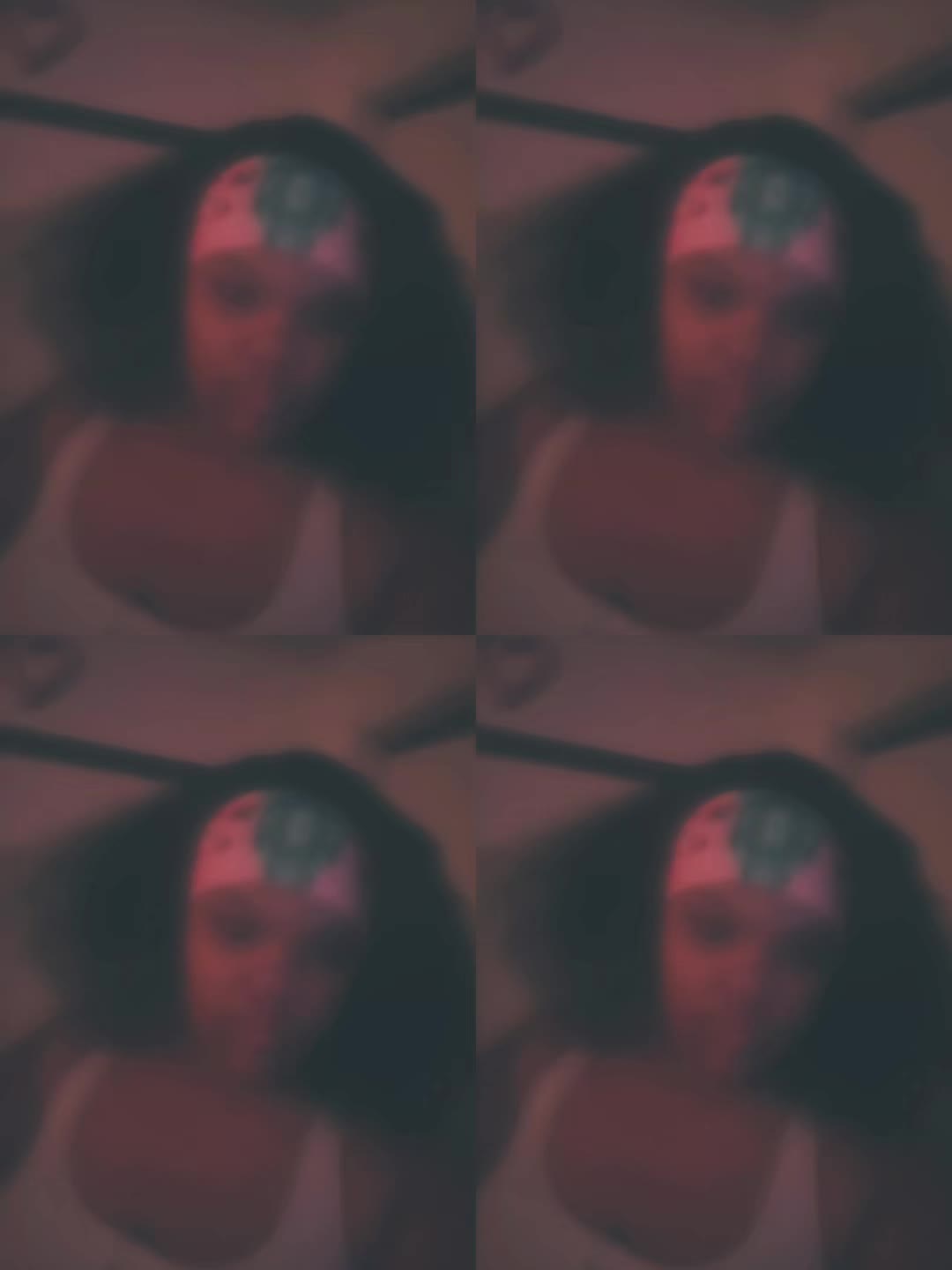 @😍