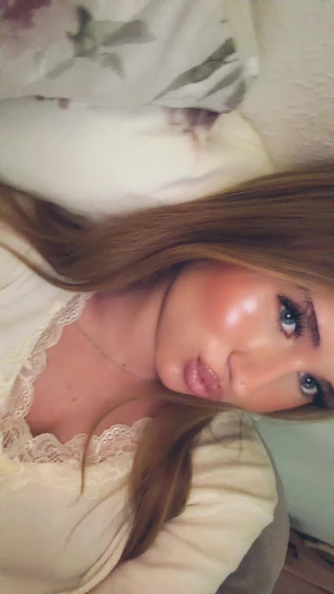 @Мелани+7